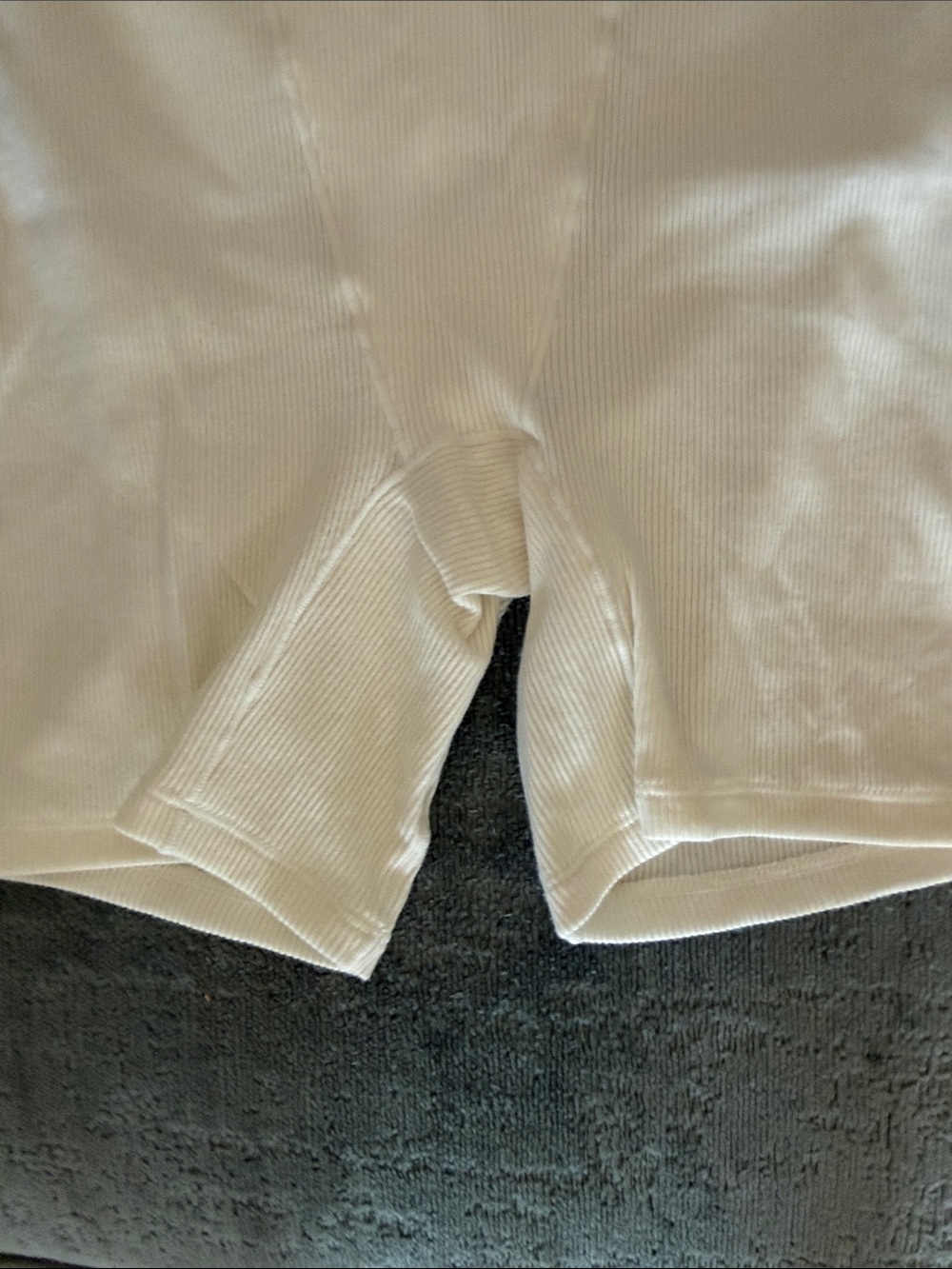 SKIMS Ribbed Cream Lounge Tank & Biker Set NWOT - Picture 3 of 5